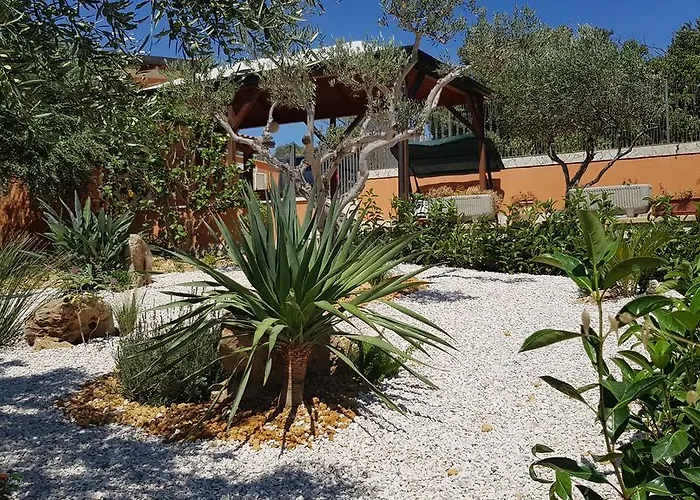 Antico Ulivo Country house *